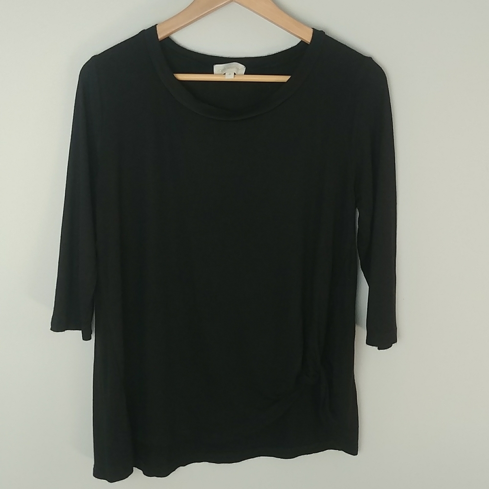 Simply Southern Tie Front 3/4 Length Sleeve Black Blouse
